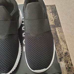 Torrid size 7.5 women new active black sneakers